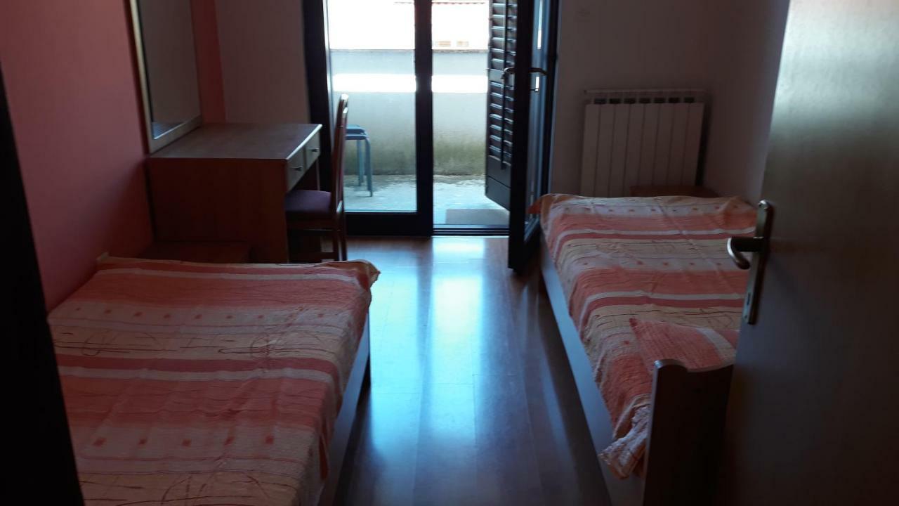 Apartmani Vukovic Punat Bagian luar foto